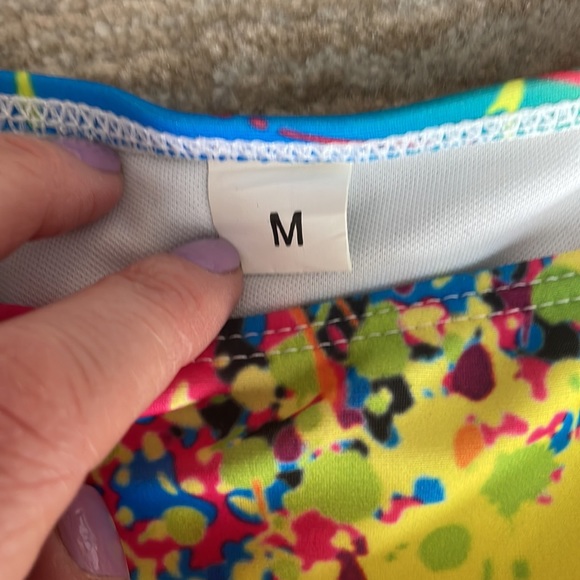 Colorful bikini - gently used. Worn once - Picture 4 of 4